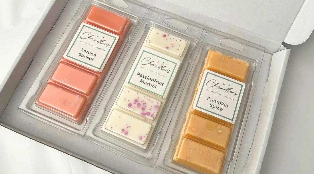 October Chandlers Wax Melts subscription box containing Pumpkin Spice, Passionfruit Martini and Serene Sunset snapbars.
